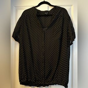 Black and white polka dot top